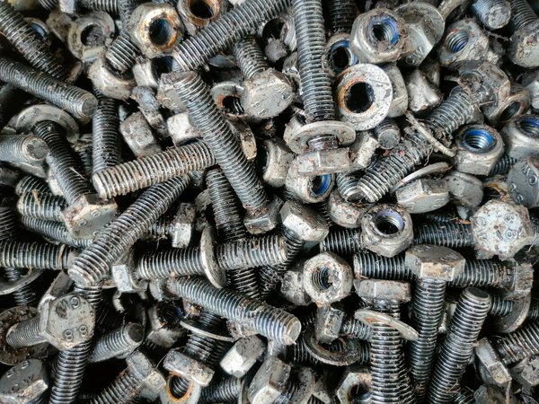 Découvrez la norme din 931 : vis hexagonales à filetage partiel