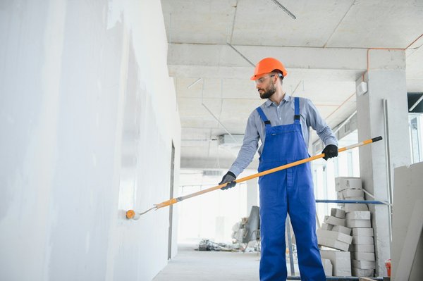 Travaux de peinture à avignon : engagez un peintre expert