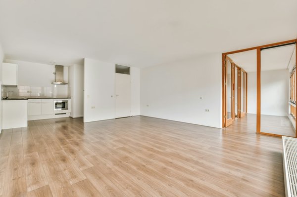 Les facteurs influençant le prix de vitrification de parquet en 2025